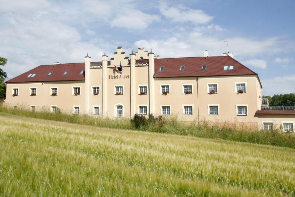 Hotel Allvet Drnovice  Exterior foto